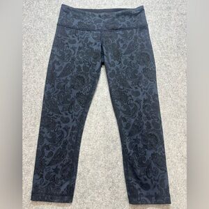 Lululemon Wunder Under Crop Leggings Size 4 Paisley Inkwell Black Blue Yoga Gym